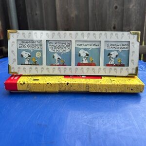 Hallmark Peanuts Comic Strip Decor - Red, Yellow, White